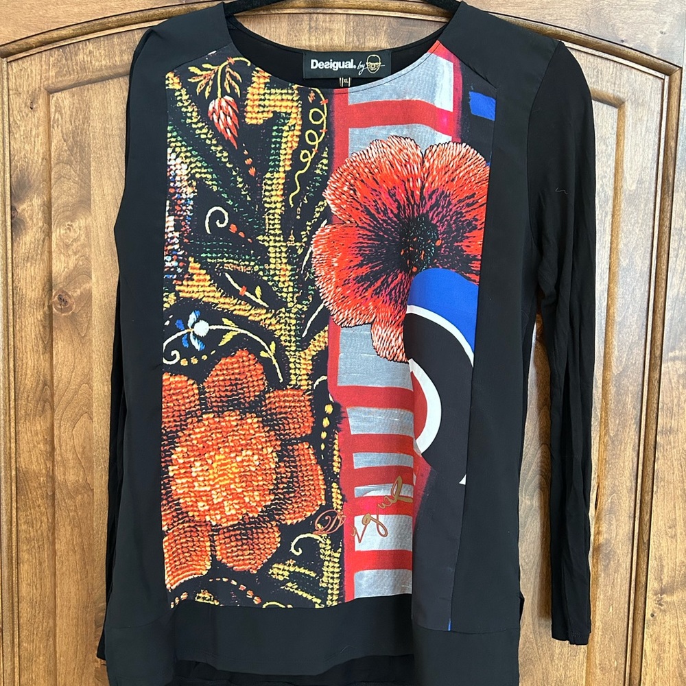 Desigual top. Hardly worn